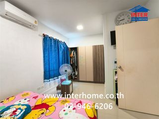 出售 3 卧室 联排别墅 在 Khlong Luang, Pathum Thani
