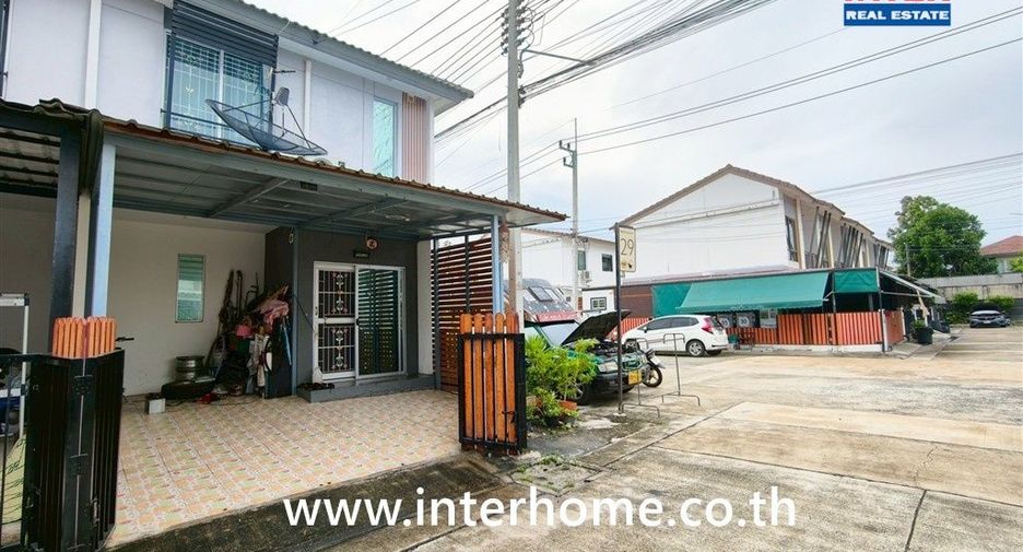 出售 3 卧室 联排别墅 在 Khlong Luang, Pathum Thani