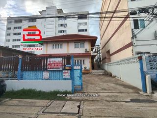 For rent and for sale 4 bedrooms house in Lam Luk Ka, Pathum Thani
