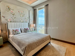 For rent and for sale 3 bedrooms condo in Khlong San, Bangkok