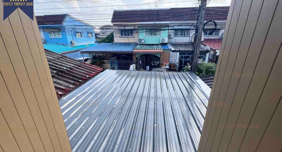 For sale 2 bedrooms townhouse in Min Buri, Bangkok