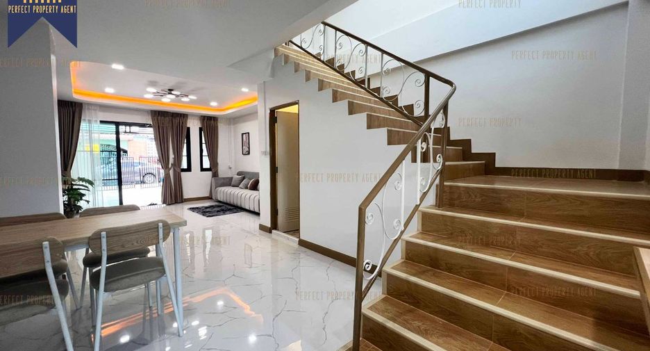 For sale 2 bedrooms townhouse in Min Buri, Bangkok