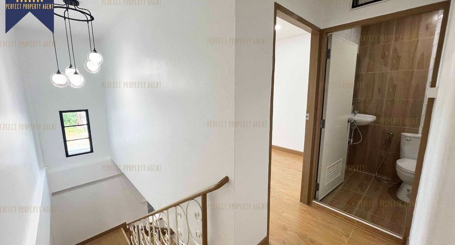 For sale 2 bedrooms townhouse in Min Buri, Bangkok