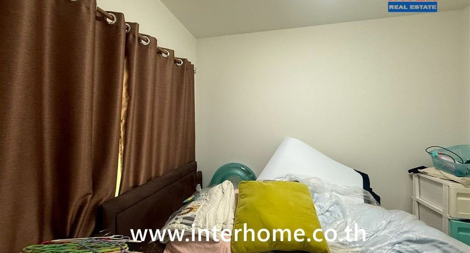 Casa adosada en venta de 4 habitaciones en Bang Bua Thong, Nonthaburi