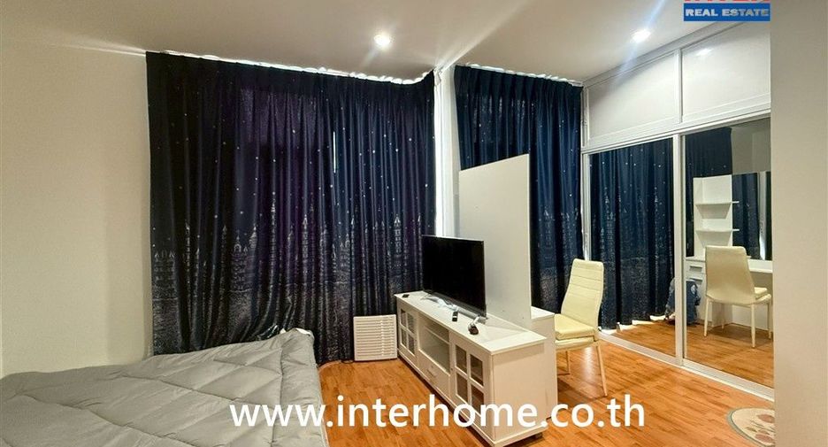 Casa adosada en venta de 4 habitaciones en Bang Bua Thong, Nonthaburi