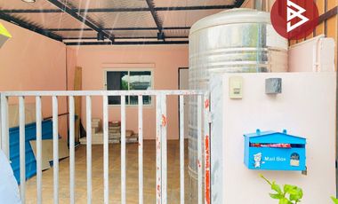 Casa adosada en venta de 2 habitaciones en Khlong Sam Wa, Bangkok