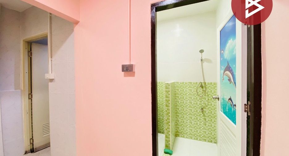 Casa adosada en venta de 2 habitaciones en Khlong Sam Wa, Bangkok