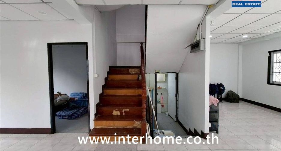 Haus zum Kauf mit 3 Zimmer in Lam Luk Ka, Pathum Thani