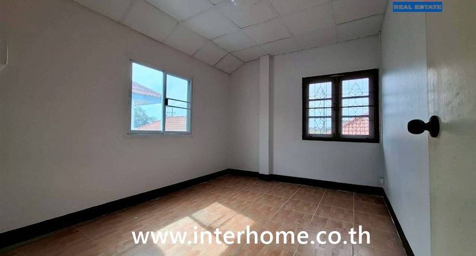 Haus zum Kauf mit 3 Zimmer in Lam Luk Ka, Pathum Thani