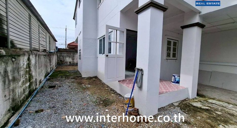 Haus zum Kauf mit 3 Zimmer in Lam Luk Ka, Pathum Thani