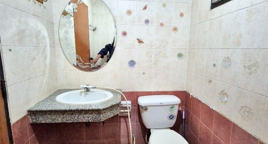 Haus zum Kauf mit 4 Zimmer in Bang Bo, Samut Prakan