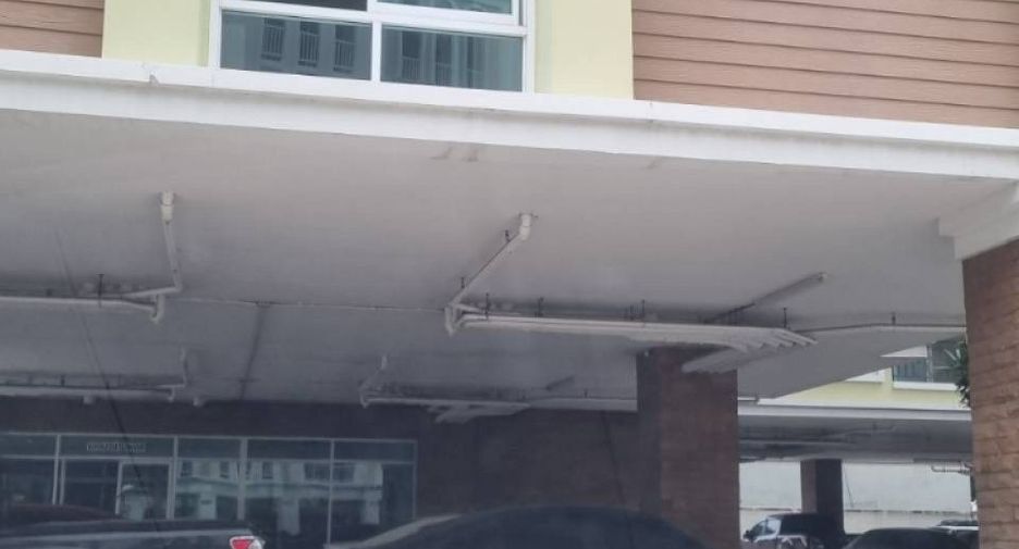 For sale 1 bed condo in Mueang Chon Buri, Chonburi