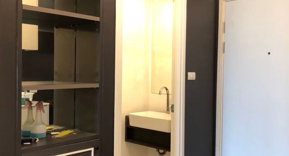 出售 1 卧室 公寓 在 Bang Phli, Samut Prakan