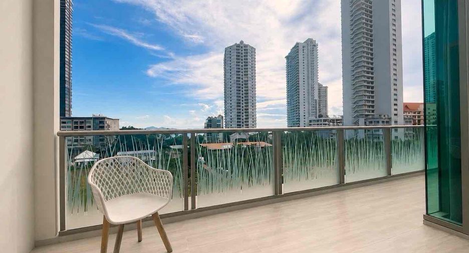 Condo en alquiler de 2 habitaciones en Bang Lamung, Chonburi