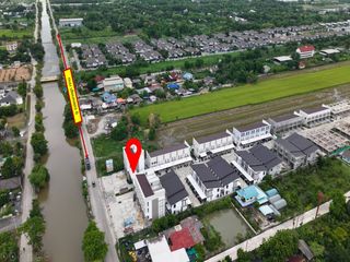 Casa en venta de 4 habitaciones en Khlong Luang, Pathum Thani