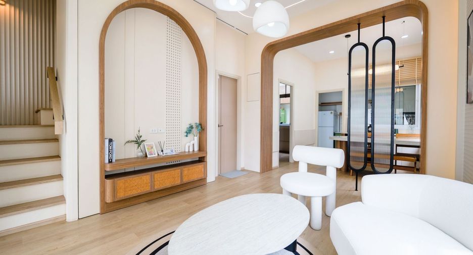 Casa en venta de 4 habitaciones en Khlong Luang, Pathum Thani