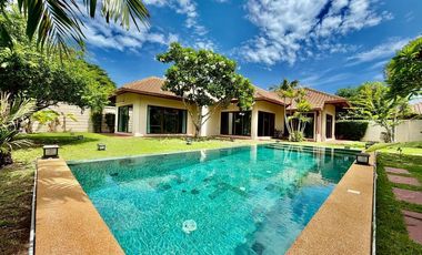 À louer 3 chambres villa à Bang Lamung, Chonburi