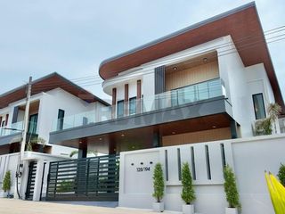 Villa en venta de 4 habitaciones en Ko Samui, Surat Thani
