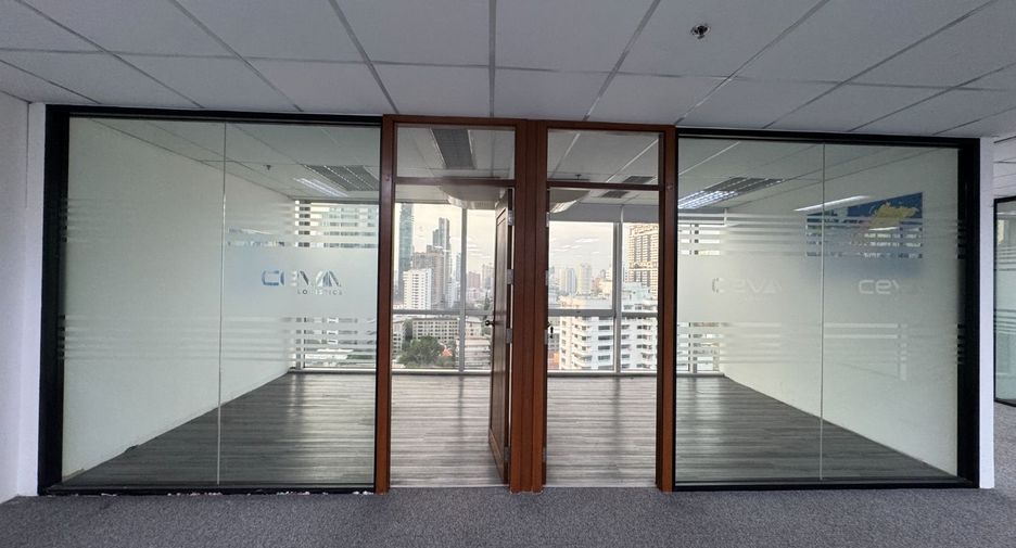 Büro zur Miete in Khlong Toei, Bangkok