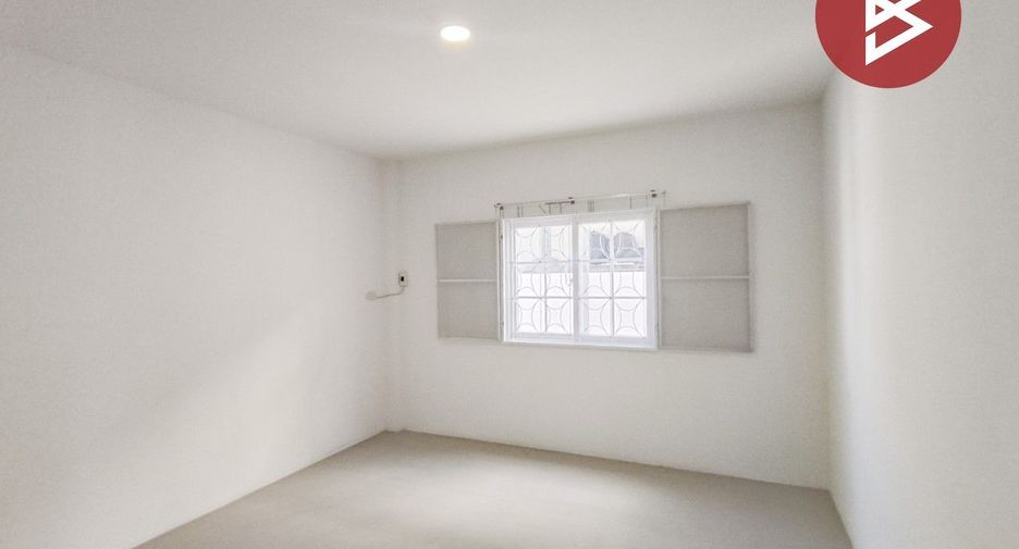 Casa en venta de 4 habitaciones en Mueang Samut Prakan, Samut Prakan
