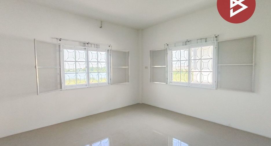Casa en venta de 4 habitaciones en Mueang Samut Prakan, Samut Prakan
