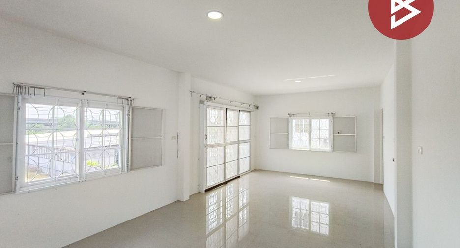 Casa en venta de 4 habitaciones en Mueang Samut Prakan, Samut Prakan