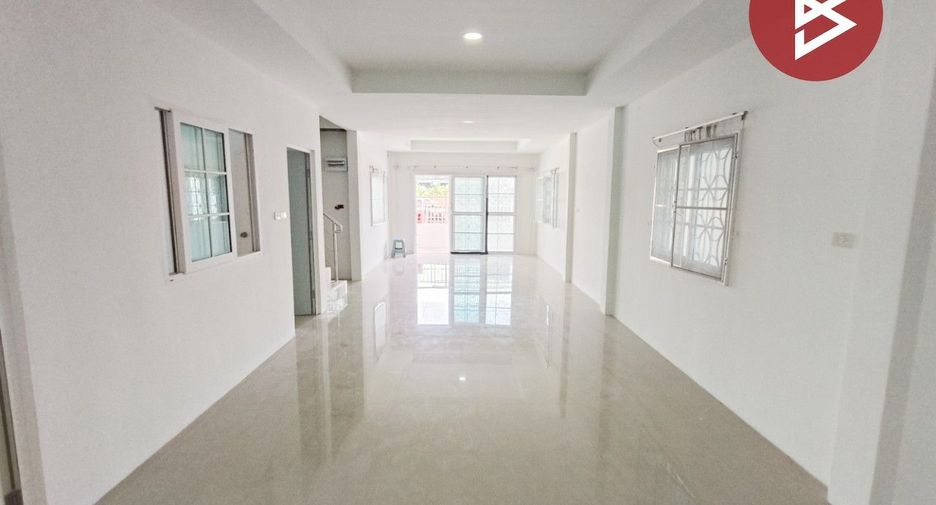 Casa en venta de 4 habitaciones en Mueang Samut Prakan, Samut Prakan
