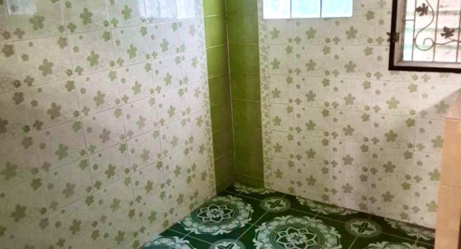 For sale 2 bedrooms townhouse in Thanyaburi, Pathum Thani