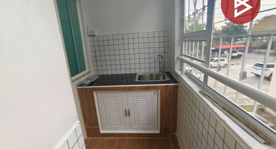 For sale 1 bed condo in Ban Pho, Chachoengsao