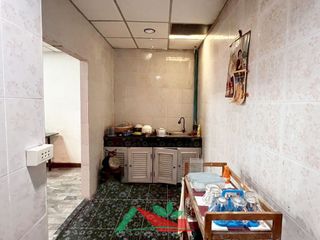 出售 3 卧室 联排别墅 在 Mueang Pathum Thani, Pathum Thani