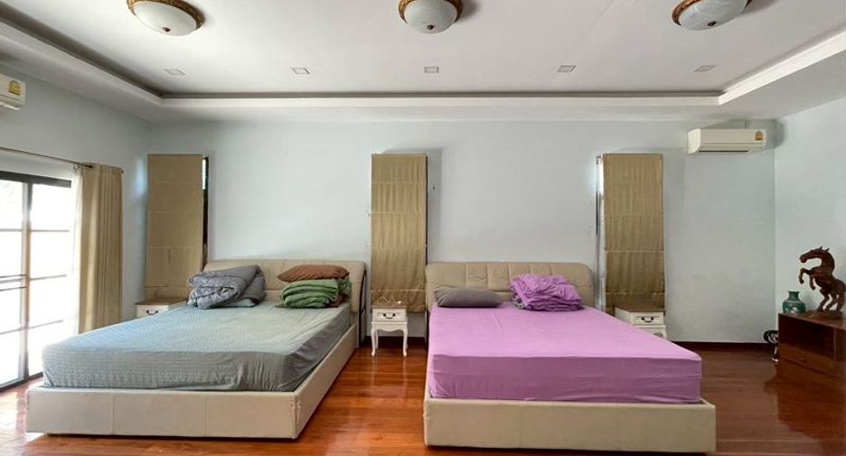 For rent 5 bedrooms house in Bang Lamung, Chonburi