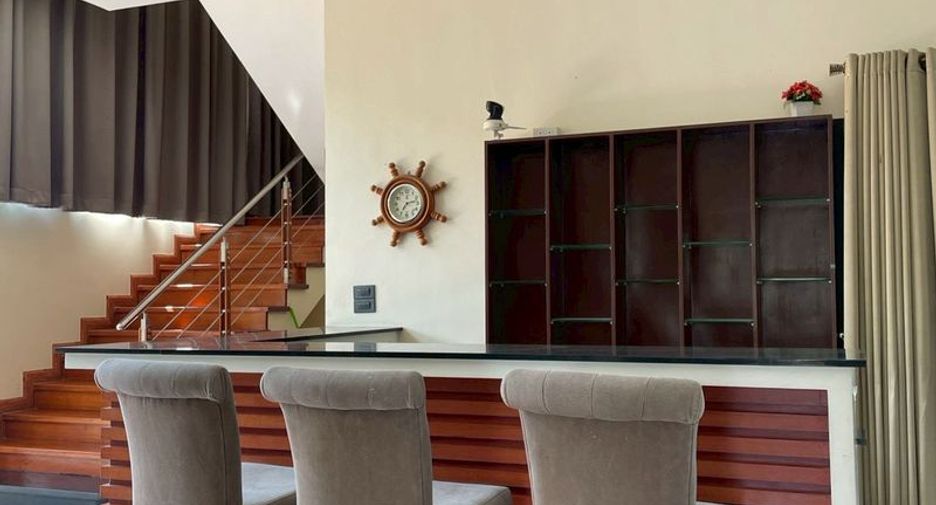 For rent 5 bedrooms house in Bang Lamung, Chonburi