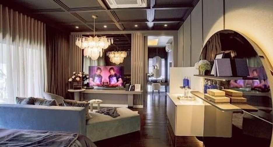 Casa en alquiler de 4 habitaciones en Mueang Samut Prakan, Samut Prakan