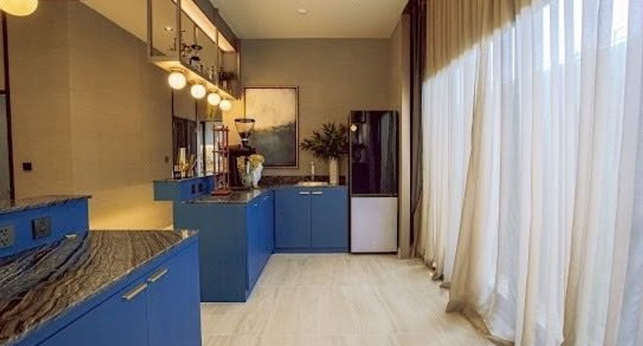Casa en alquiler de 4 habitaciones en Mueang Samut Prakan, Samut Prakan