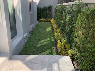 Casa en alquiler de 4 habitaciones en Mueang Samut Prakan, Samut Prakan
