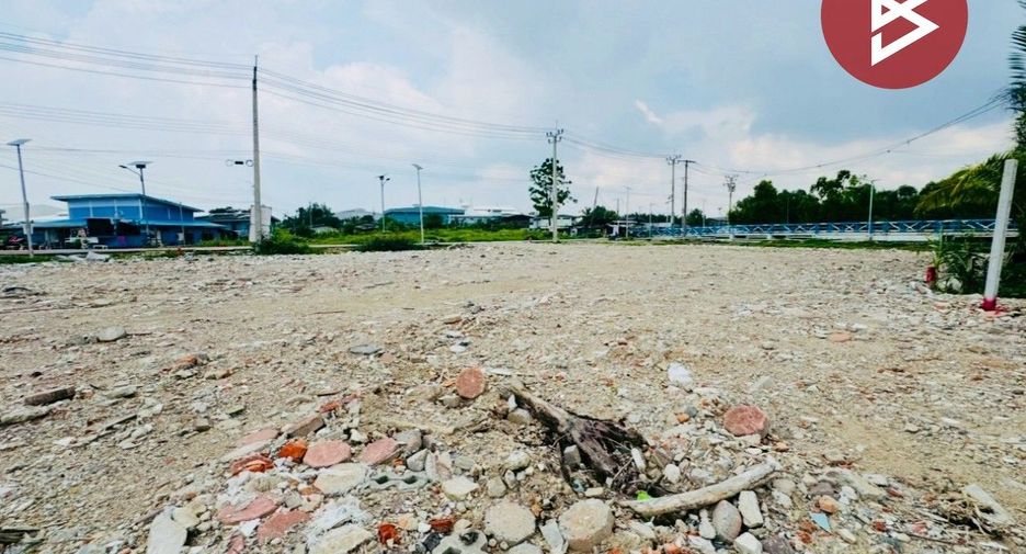 Terreno en venta en Phra Samut Chedi, Samut Prakan