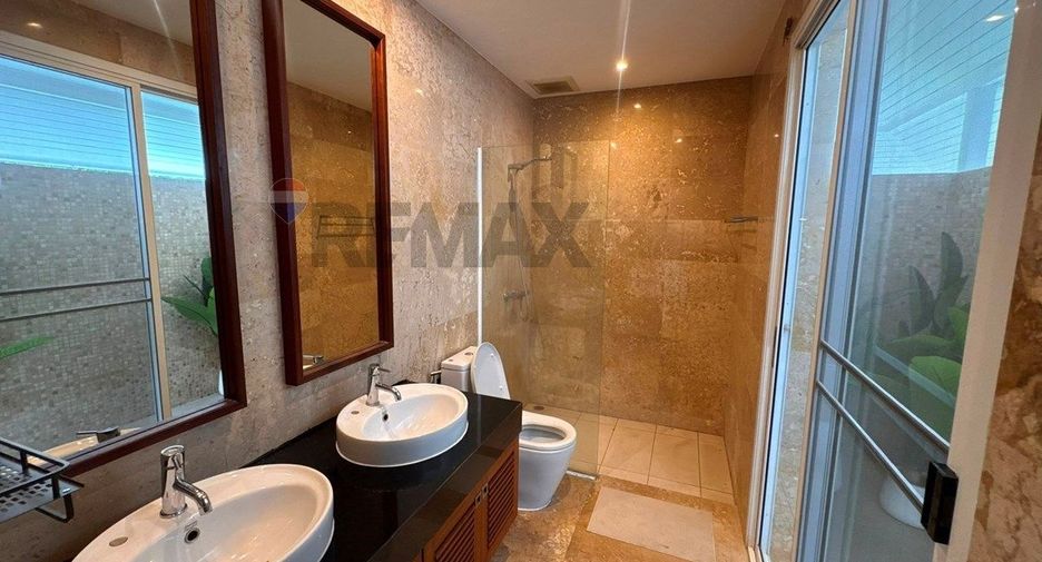 Villa en alquiler de 3 habitaciones en Ko Samui, Surat Thani
