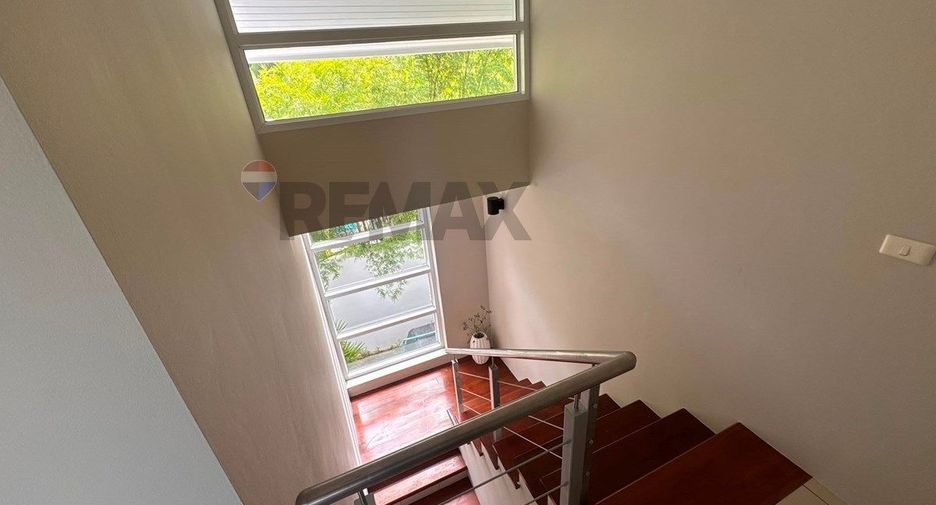 Villa en alquiler de 3 habitaciones en Ko Samui, Surat Thani