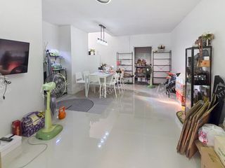 Casa adosada en venta de 3 habitaciones en Bang Bua Thong, Nonthaburi