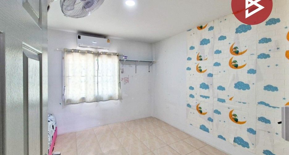 À vendre 2 chambres maison de ville à Mueang Samut Prakan, Samut Prakan