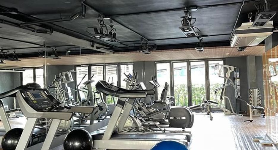 For rent 2 bedrooms condo in Bang Na, Bangkok