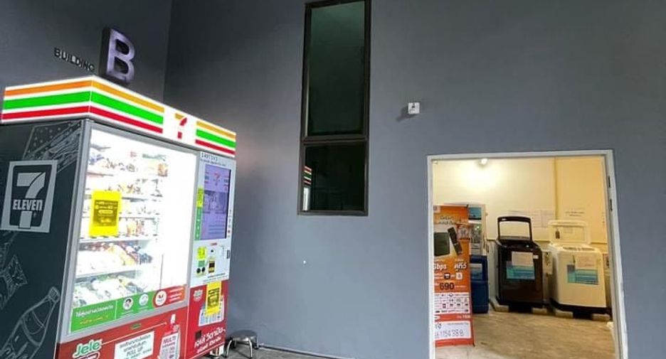 For rent 2 bedrooms condo in Bang Na, Bangkok