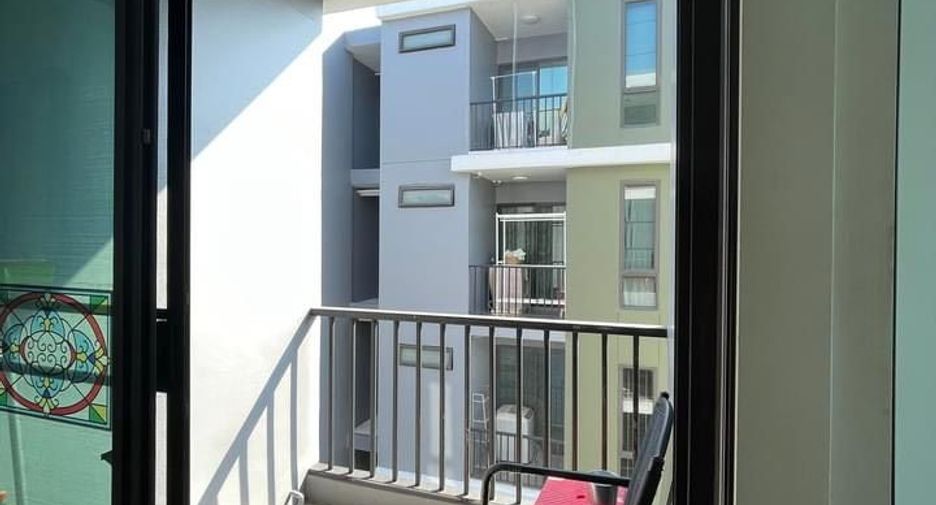 For rent 2 bedrooms condo in Bang Na, Bangkok