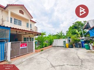 Reihenhaus zum Kauf mit 3 Zimmer in Mueang Samut Prakan, Samut Prakan