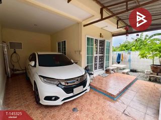 Reihenhaus zum Kauf mit 3 Zimmer in Mueang Samut Prakan, Samut Prakan
