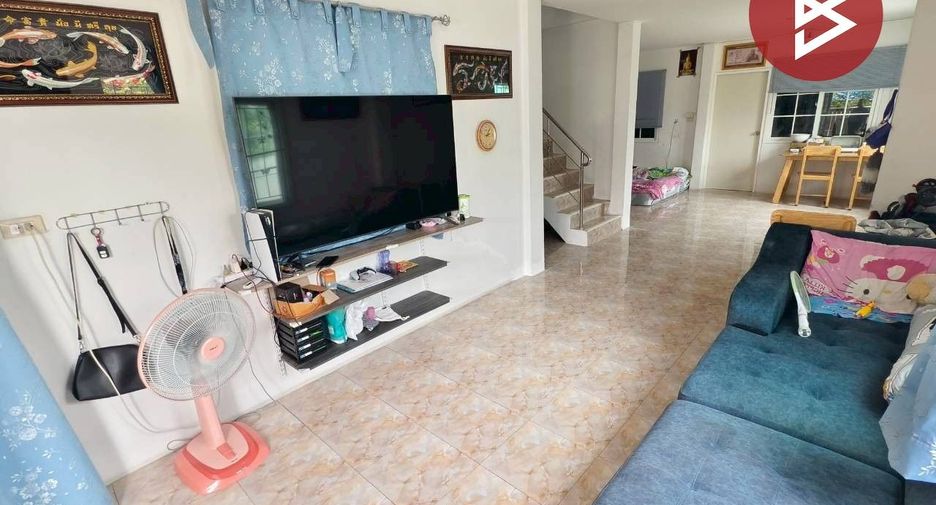 Casa adosada en venta de 3 habitaciones en Mueang Samut Prakan, Samut Prakan