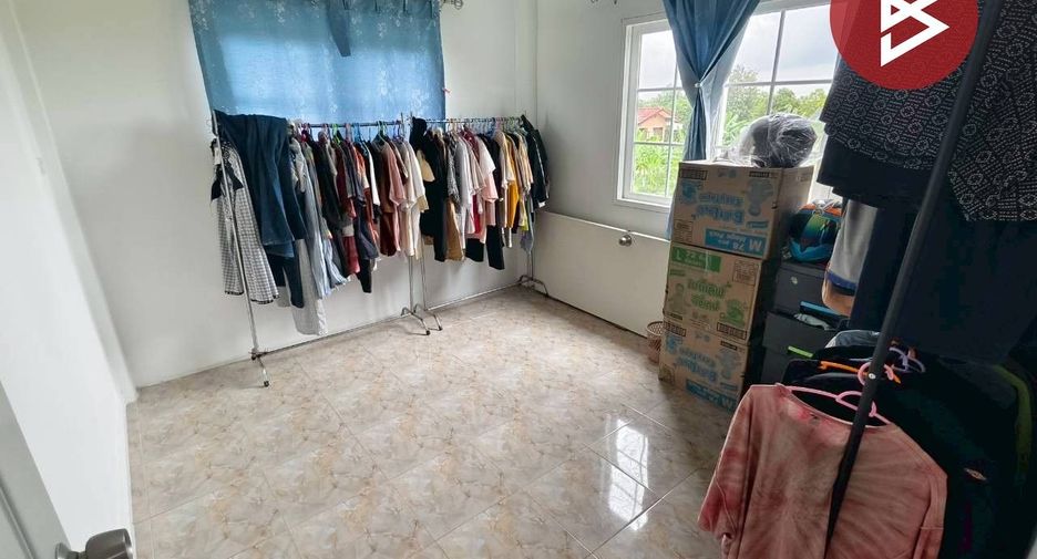 Casa adosada en venta de 3 habitaciones en Mueang Samut Prakan, Samut Prakan