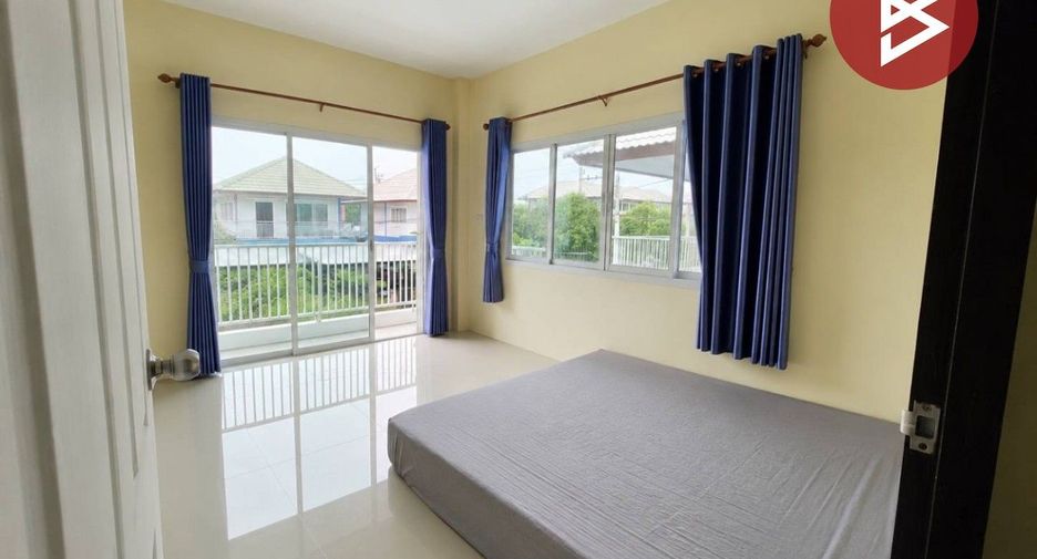 For sale 3 ベッドルーム townhouse in Si Racha, Chonburi