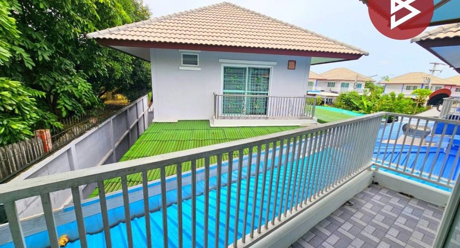 For sale 3 ベッドルーム townhouse in Si Racha, Chonburi