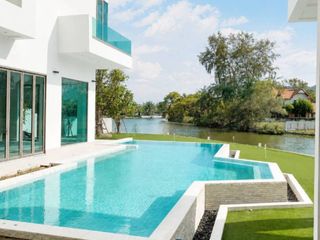 À vendre 4 chambres maison à Si Racha, Chonburi